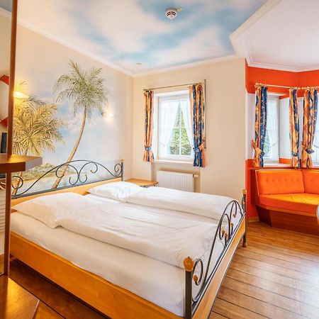 Koenig Ludwig Design Hotel Neu Zimmer Mit Sauna Oder Whirlpool Oder Mehr Altötting Exteriér fotografie