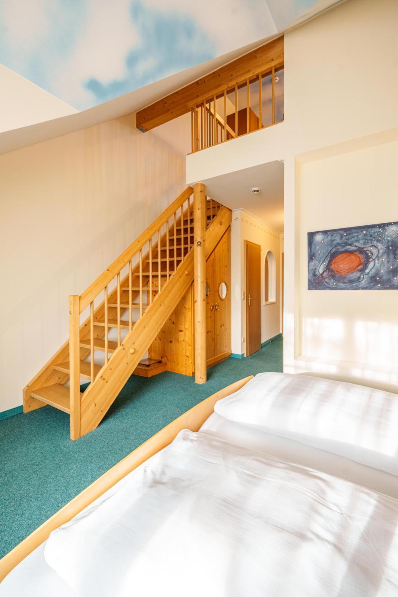 Koenig Ludwig Design Hotel Neu Zimmer Mit Sauna Oder Whirlpool Oder Mehr Altötting Exteriér fotografie