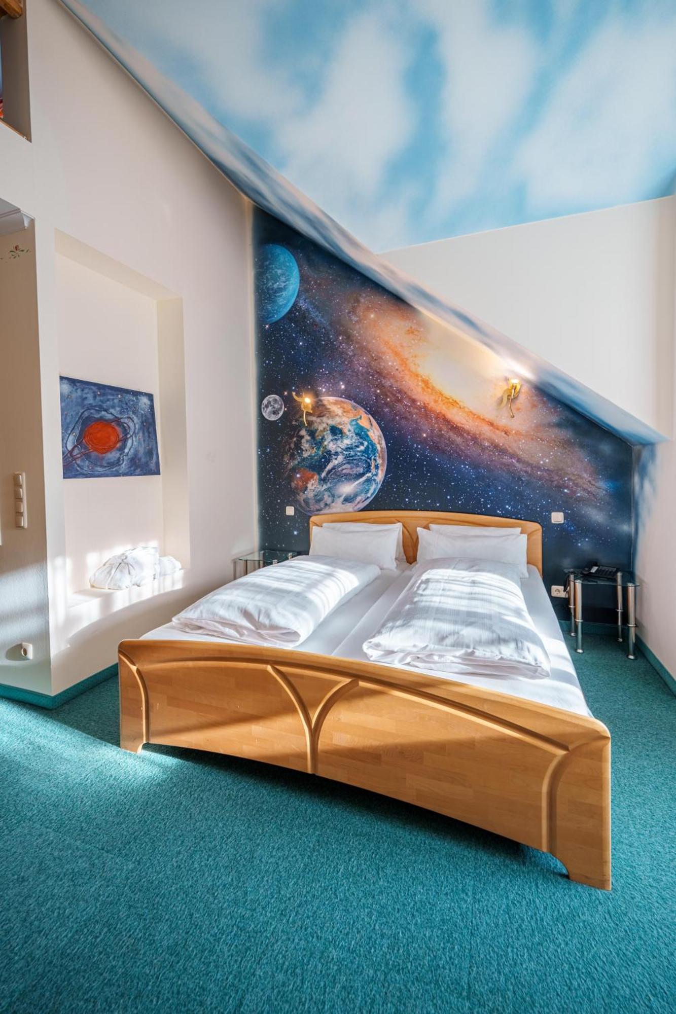 Koenig Ludwig Design Hotel Neu Zimmer Mit Sauna Oder Whirlpool Oder Mehr Altötting Exteriér fotografie