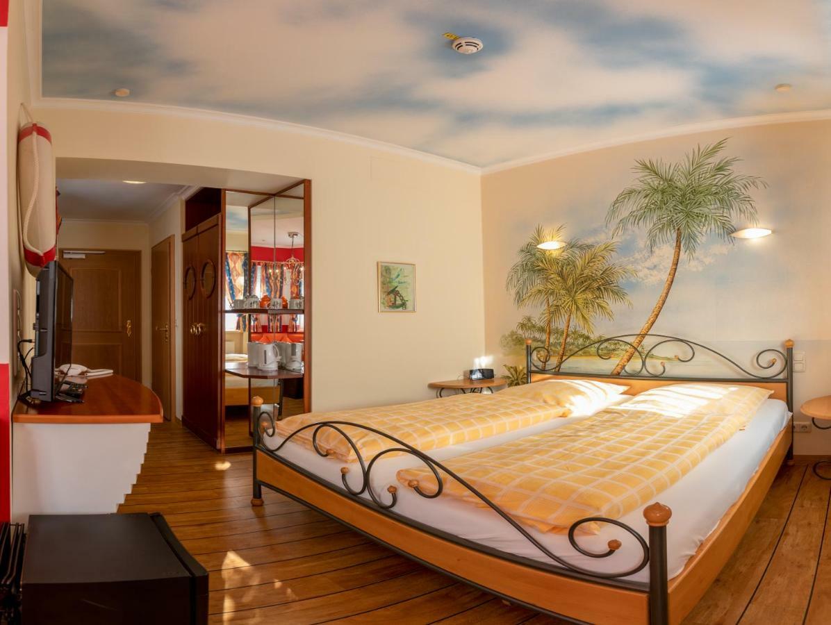 Koenig Ludwig Design Hotel Neu Zimmer Mit Sauna Oder Whirlpool Oder Mehr Altötting Exteriér fotografie